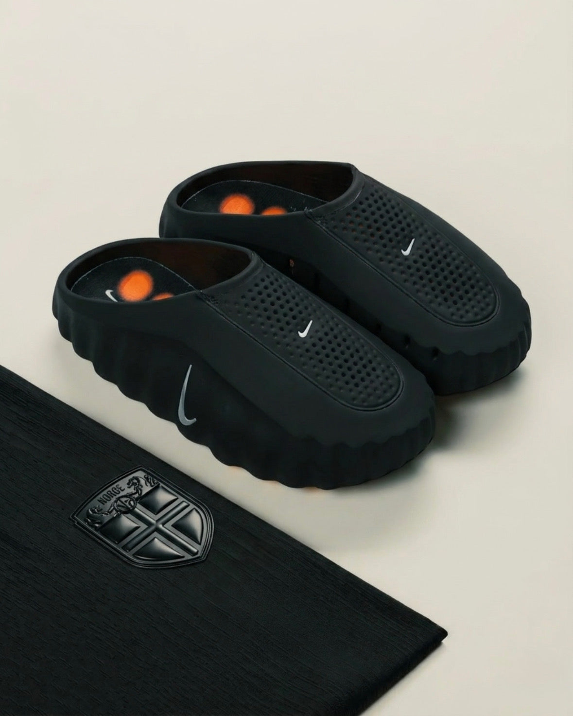 Nike Mind 001 Chrome + Norway Away Kit Bundle