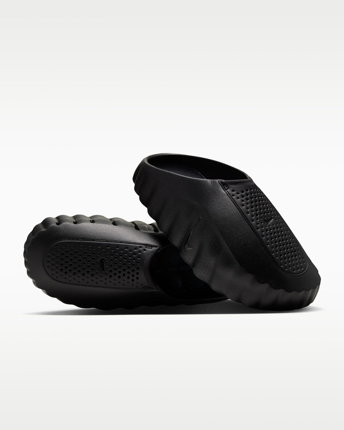 Nike Mind 001 black on black